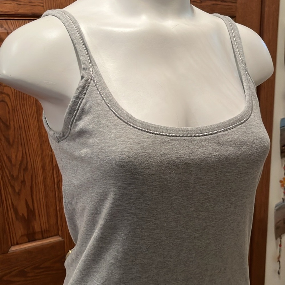 “The Best Fitting Undershirt” tank with shelf bra M-L - Picture 2 of 6